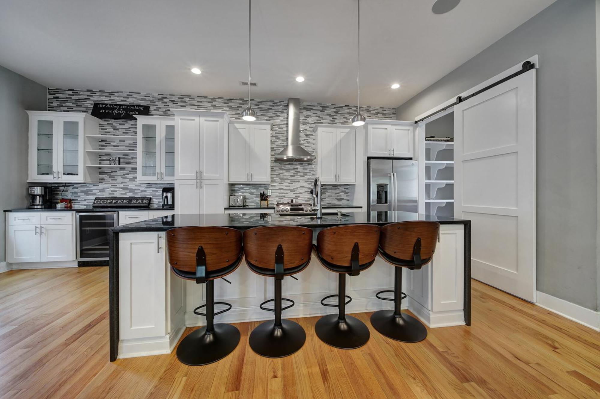 906 Westbrook B City Views Rooftop Hot Tub And Short Walk To Stadium ชาร์ล็อต ภายนอก รูปภาพ
